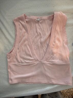 Garage Ribbed Light Pink V-Neck Cropped Tank
